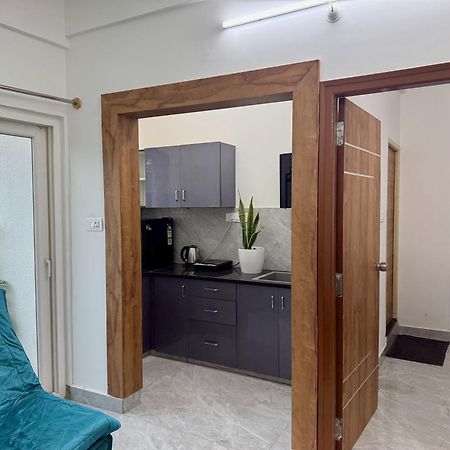 Truelife Whitefield - Premium 1 Bhk Apartments - Prime Location - Easy Access To Main Rd - Metro - Itpl - Fast Wifi - Kitchen - Smart Tv - Power Backup - Park - Garden Views بنغالور المظهر الخارجي الصورة